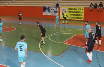 Futsal turnuvası başladı