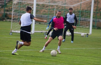 ŞANLIURFASPOR, TUZLASPOR HAZIRLIKLARINA BAŞLADI