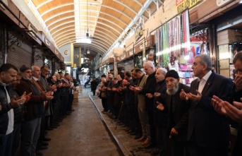 BAŞKAN BEYAZGÜL ESNAF DUASINA KATILDI