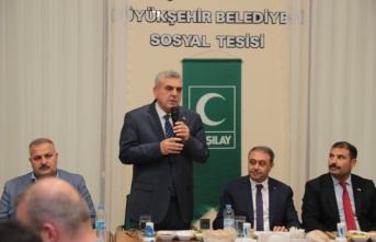 BAŞKAN BEYAZGÜL YEŞİLAY GÖNÜLLÜLERİYLE BULUŞTU