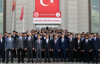 DİYANET AKADEMİSİ EĞİTİMLERİ BAŞLADI