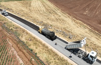 BÜYÜKŞEHİR’DEN KIRSALDA YOL ÇALIŞMASI