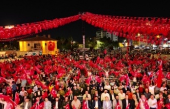 Urfalılar 15 Temmuz’da Rabia Meydanını Doldurdu